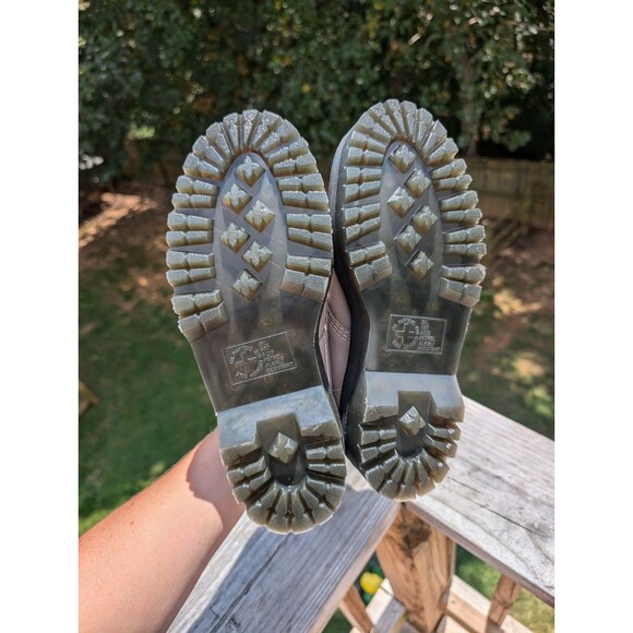 Doc Martens Pink Platform Lace Up Shoes Women's 8 NWOT Chunky Alt Punk Grunge - Picture 5 of 8